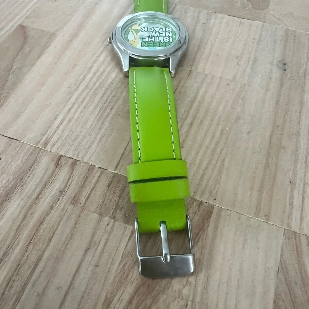 Disney tinker bell green is the new black fashion watch NEW BATTERY